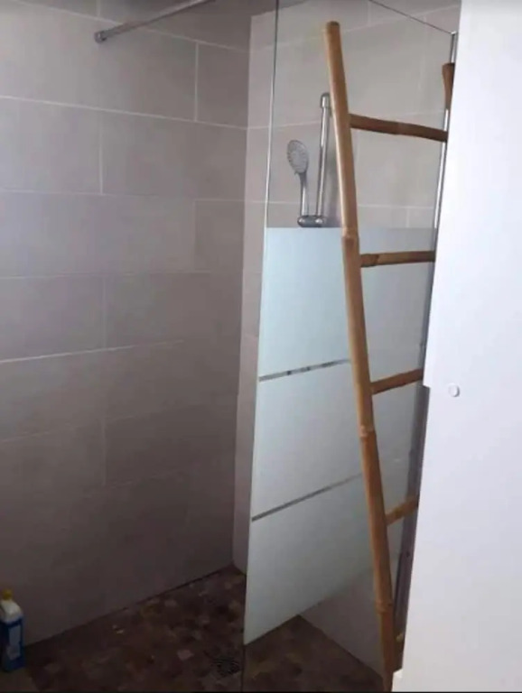 Apartment With one Bedroom in Saint-denis, With Wonderful sea View, Furnished Balcony and Wifi