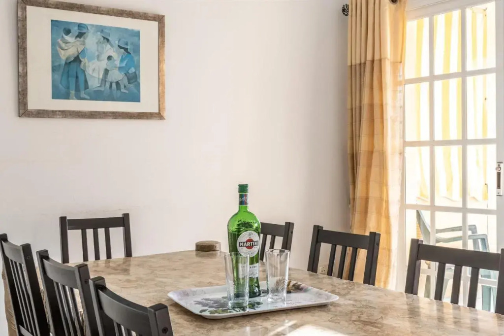 Las Flores 5 - Large townhouse