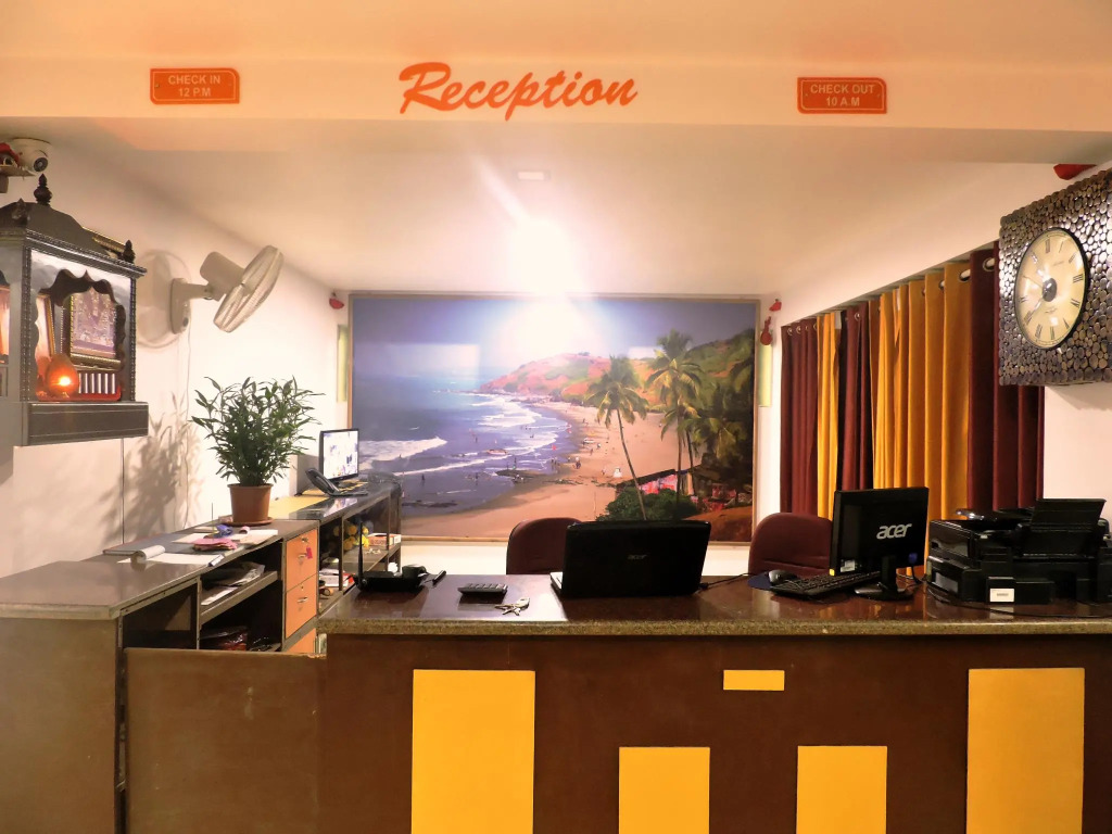 Maximum Holiday Inn