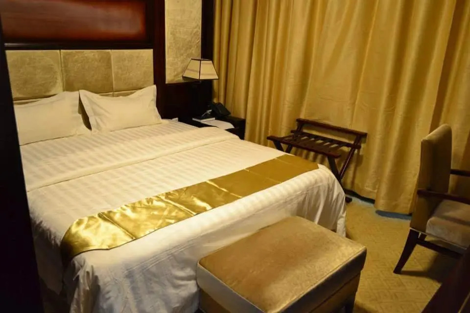 Hotel Gloria Inn