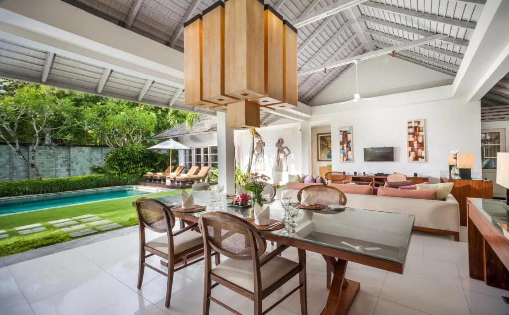 2BR Private Villa Seminyak, Villa Kiran One