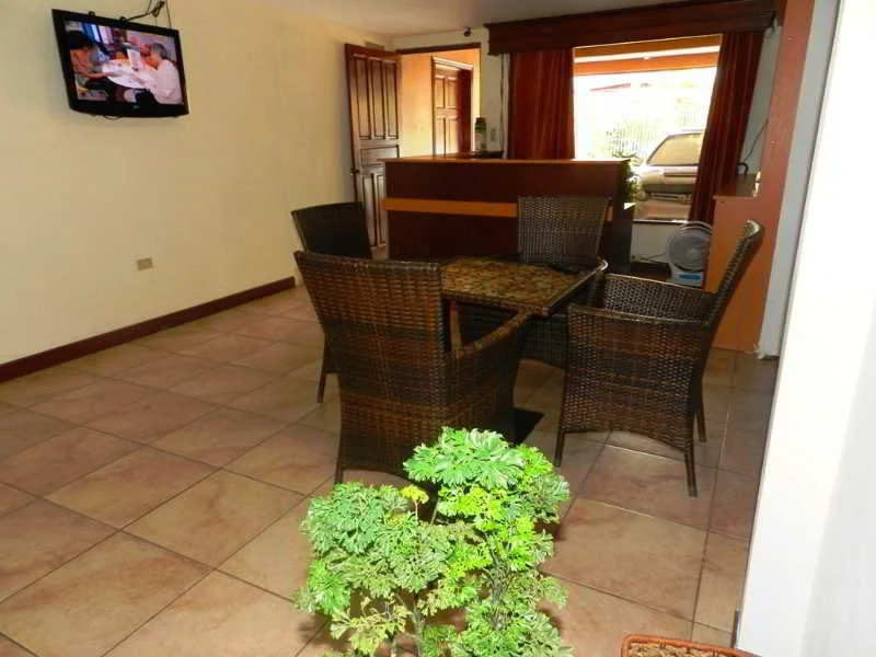 Suites Del Zar Hotel