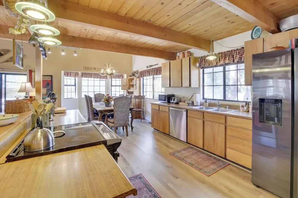 Dancing Bear Lodge ~ 1 Mi to Big Bear Lake!