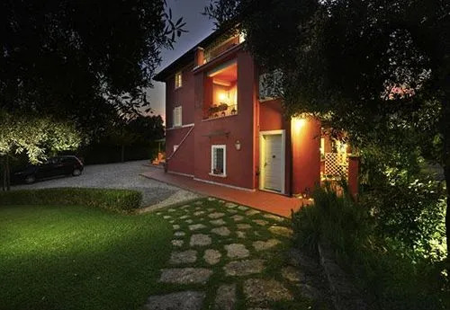 B&B A Case Rosse