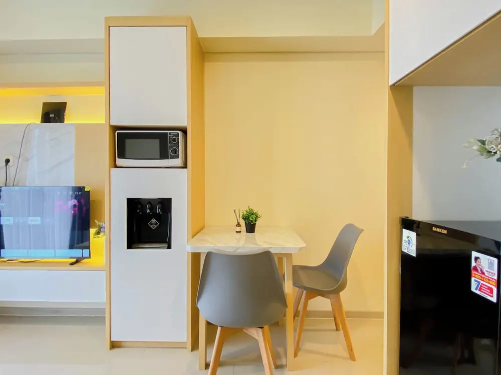 Practical 3Br For 5 Pax At Meikarta District 2 Apartment