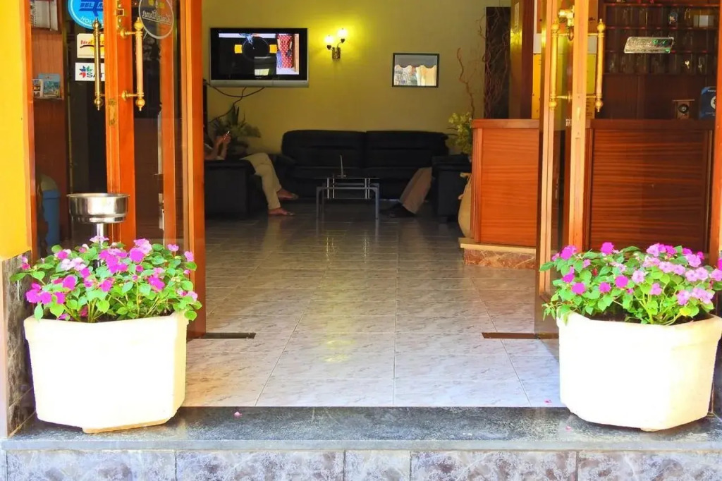 BJ Hostal Bona Vista