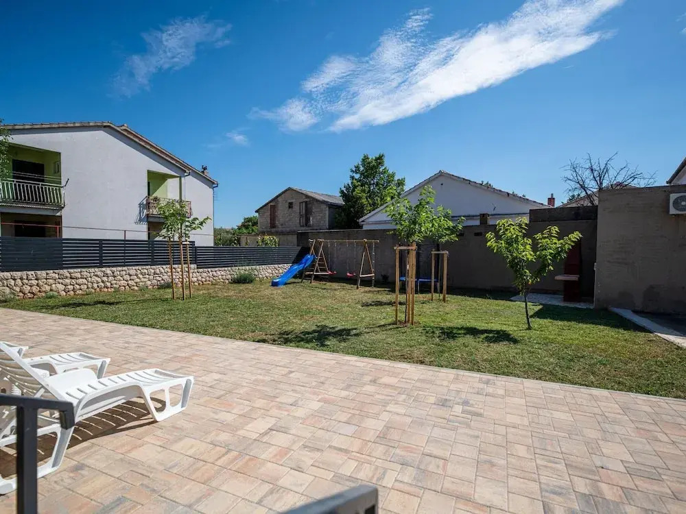 Apartment Zora in Seline, Near Pebble Beach