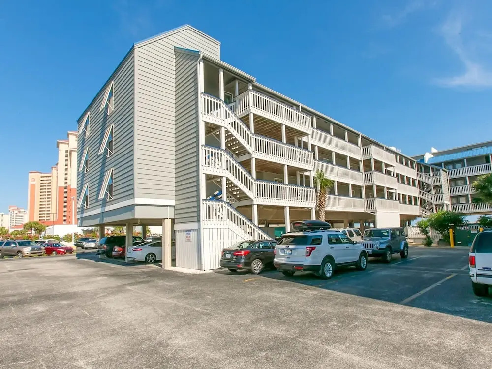Rega204a 2 Bedroom Condo