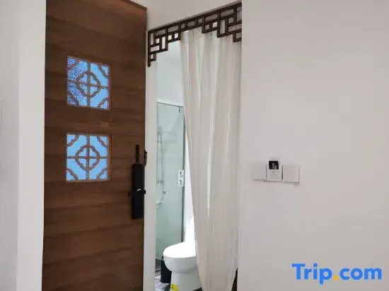 Ruo Ri Wang Lou B&B（Shanghai Zhujiajiao Ancient Town Store）
