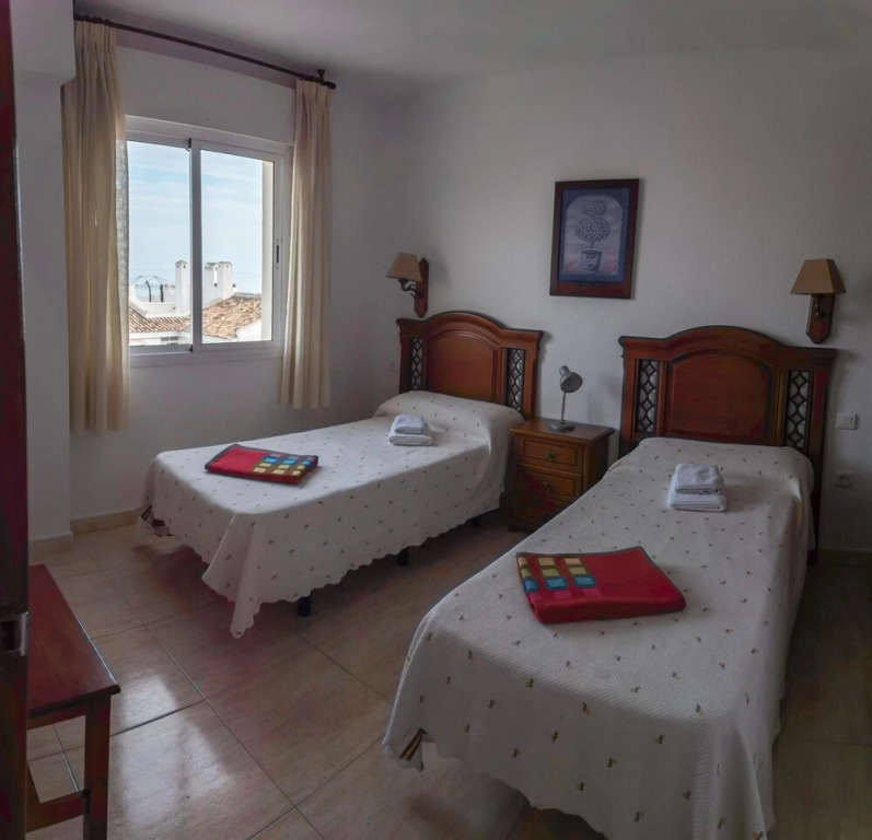 Apartment With 2 Bedrooms in Benalmádena, With Wonderful sea View, Poo