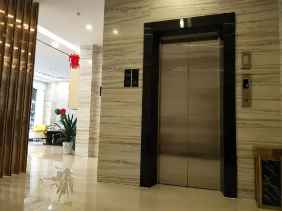 Yeste Yestour Hotel (Chongzuo Longzhou County Bus Station)