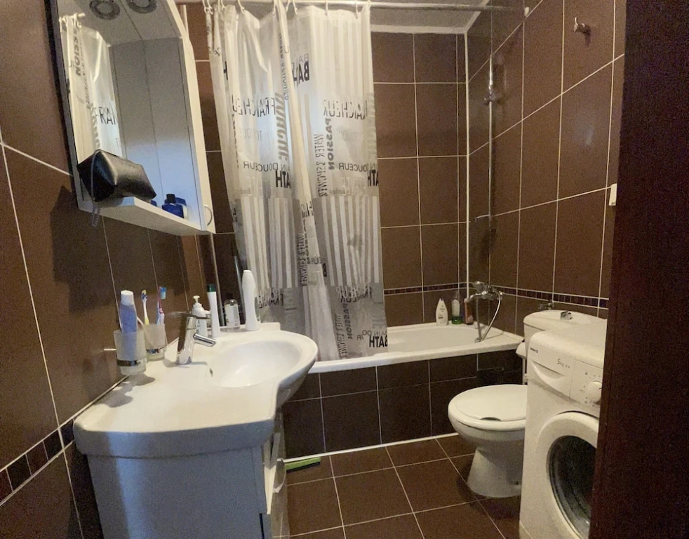3 Bedroom Apartment With Pool