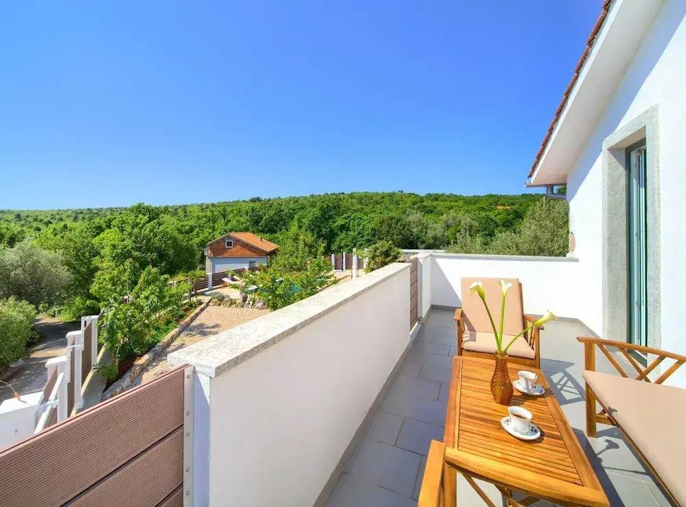 Tranquil Getaway Polje Villa With Pool