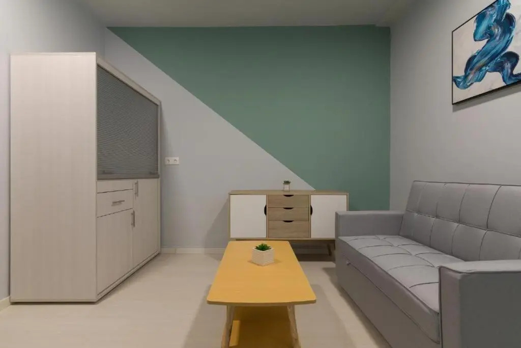 Piraeus Urban Style Studio #2