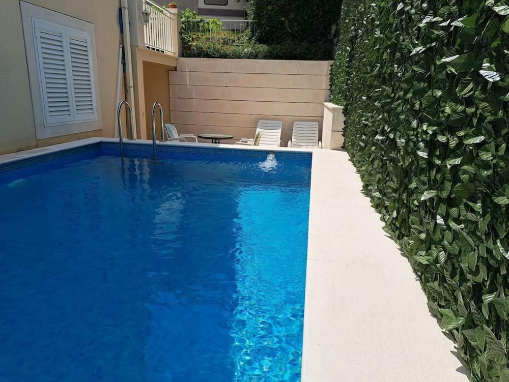 Apartments Doko, Zaton Bay