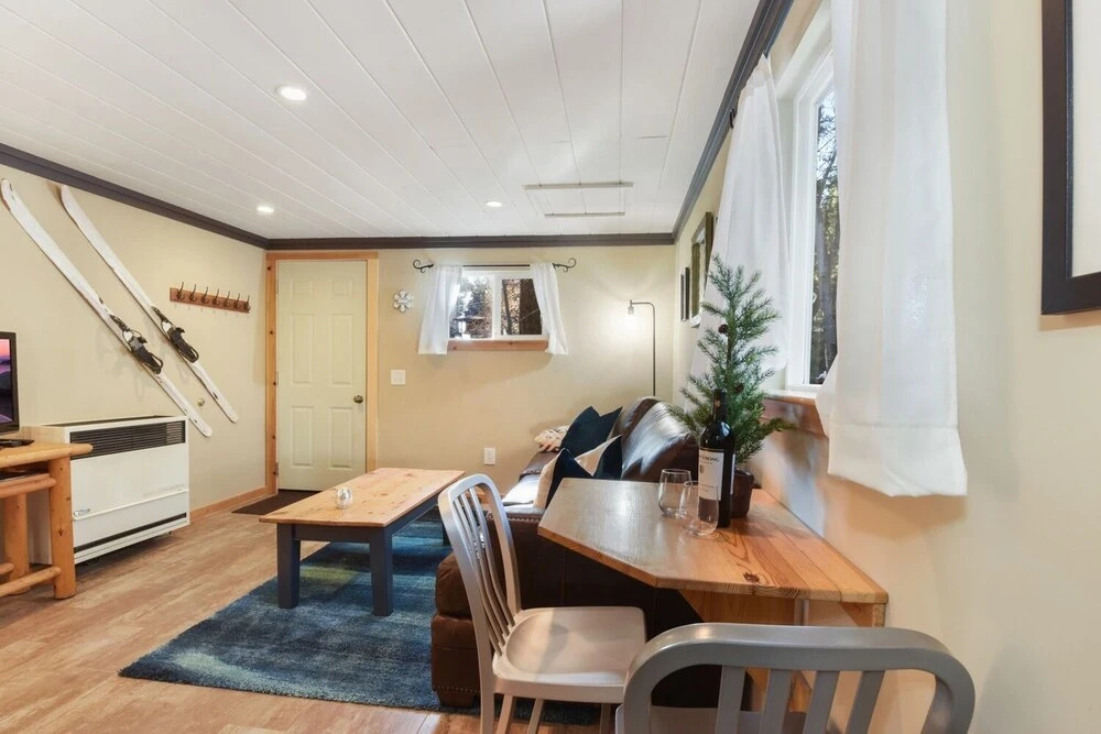 Pioneer Bungalow 1 Bedroom Bungalow by Redawning