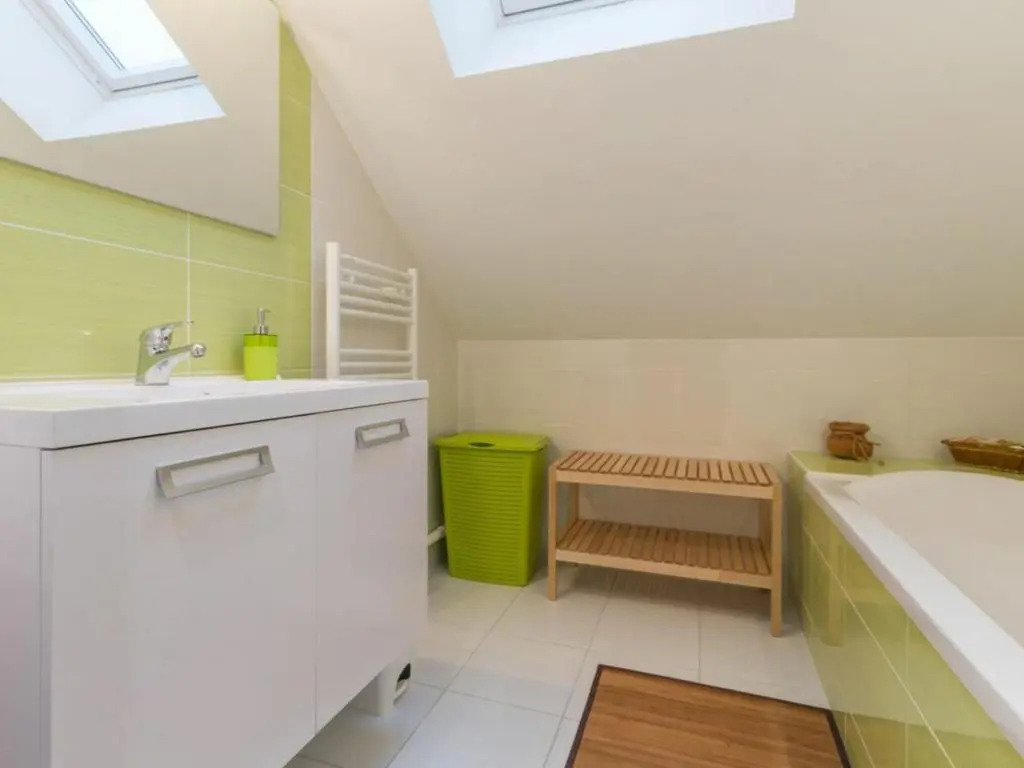 Gîte familial au calme avec étang privé, proche Nantes, jardin, activités, et accès PMR - FR-1-306-961