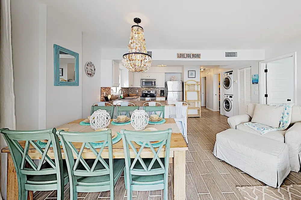 New Listing! Chic Gulf-view Beach W/ Pools 3 Bedroom Condo