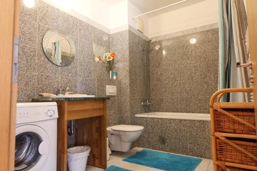 ARTEMISIA Luxury Apartments BALCONY