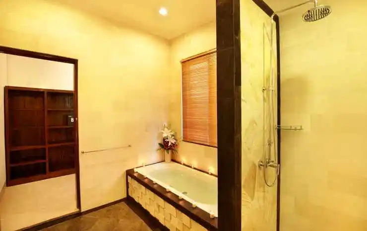 De Liza Villa Seminyak Beachside By Bali Asia Villa
