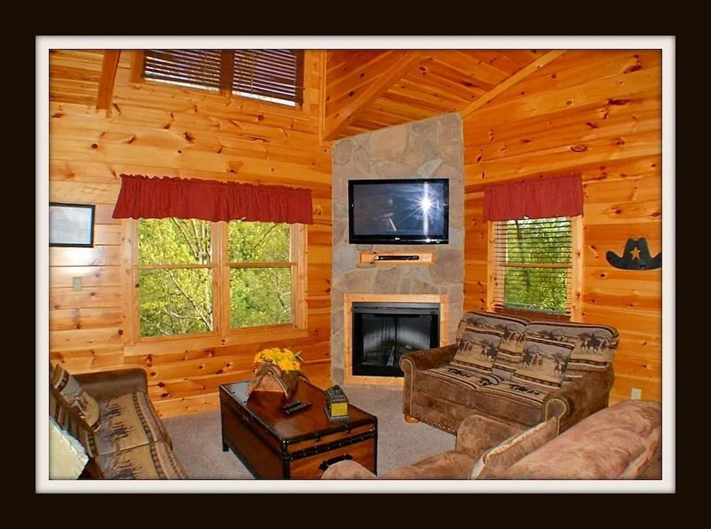 Resort Way Cabin 808 - 2 Br cabin by RedAwning