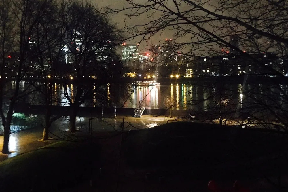 Lovely 1 Bedroom Apartment Near Canary Wharf