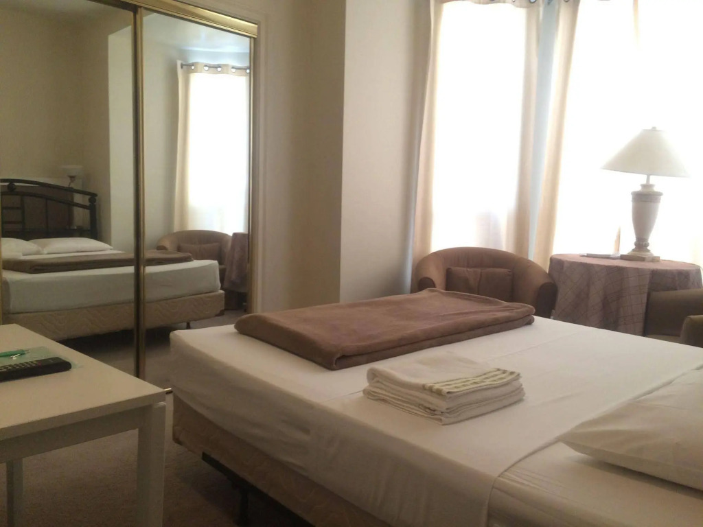 Adas Guesthouse