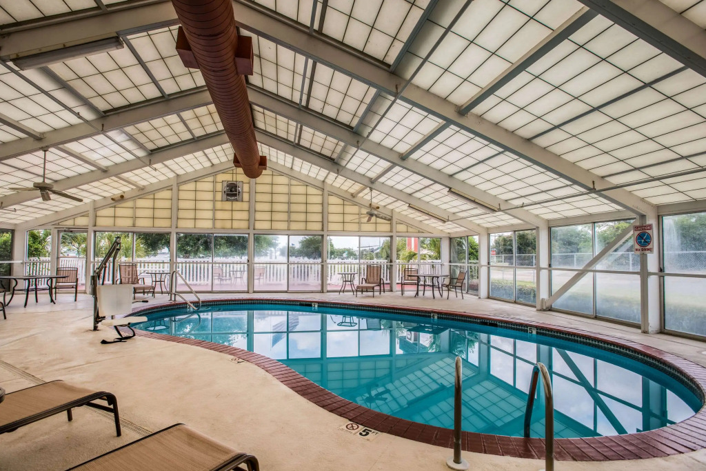 The Marco Hotel Lake Charles