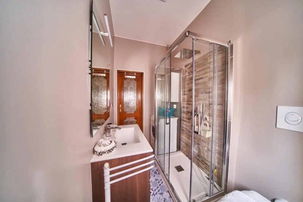 Tecla - 3 Bedrooms Apartment