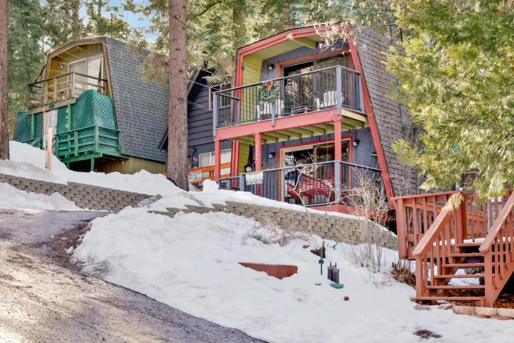 Wolf Cub Cabin#1946
