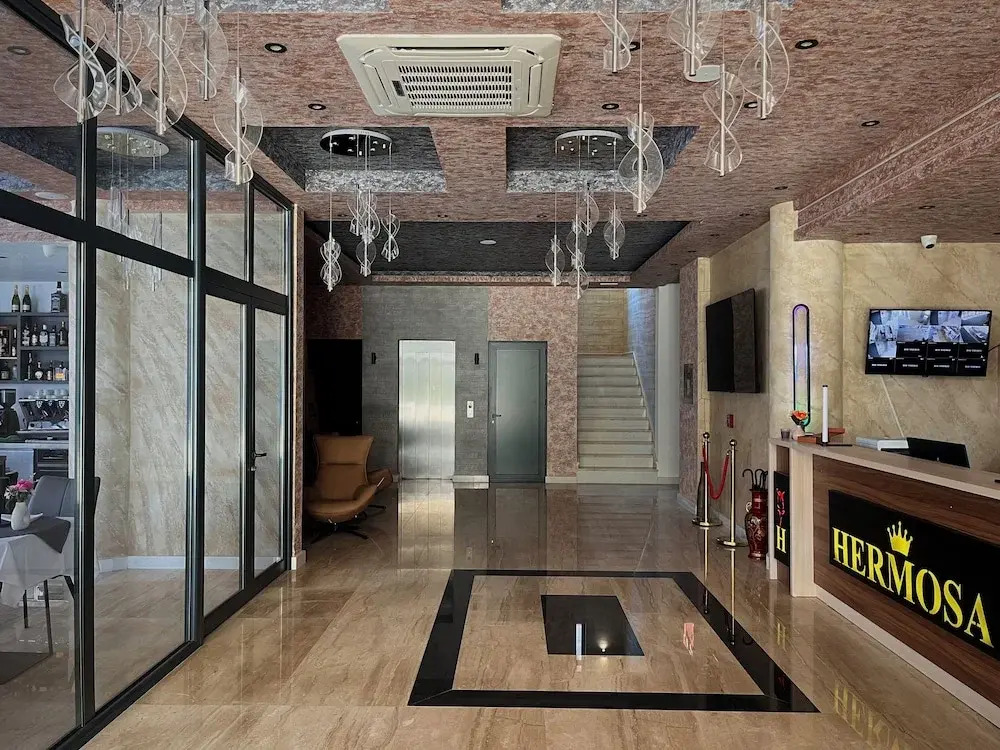 Hermosa Hotel