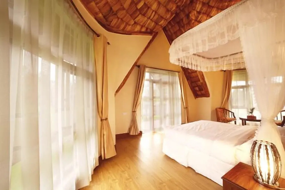 Farm of Dreams Lodge