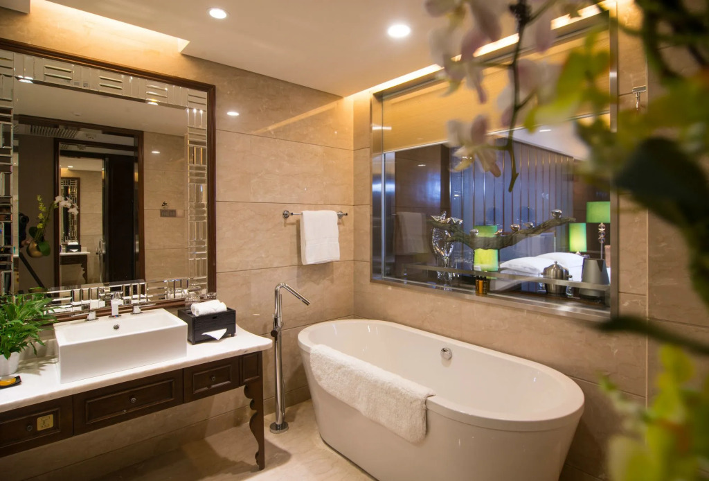 Malachite Hotel