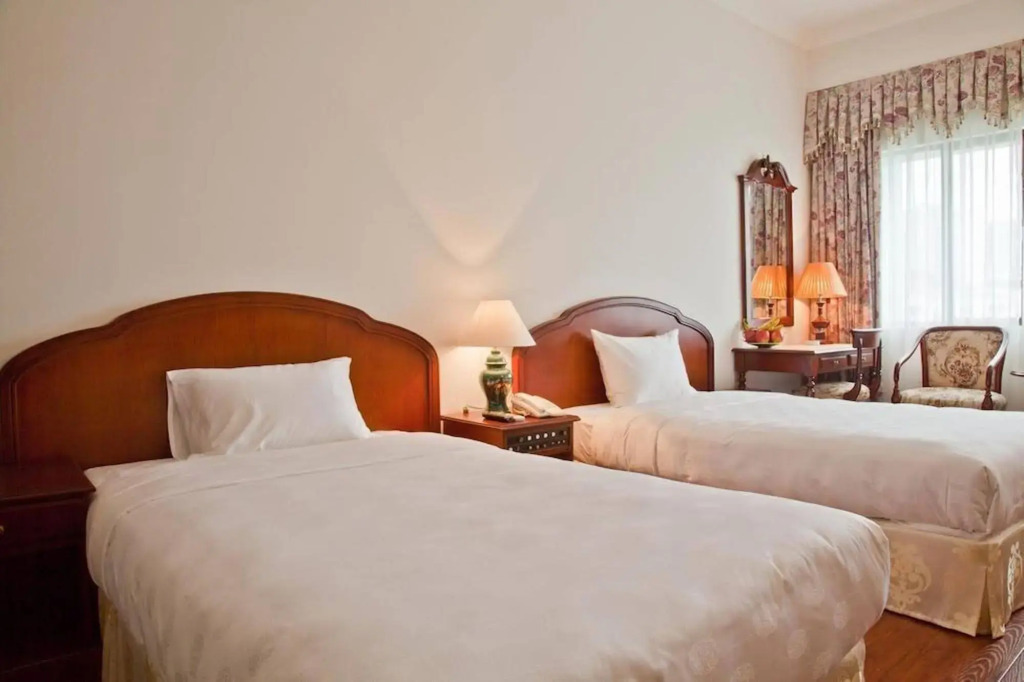 Green Hotel