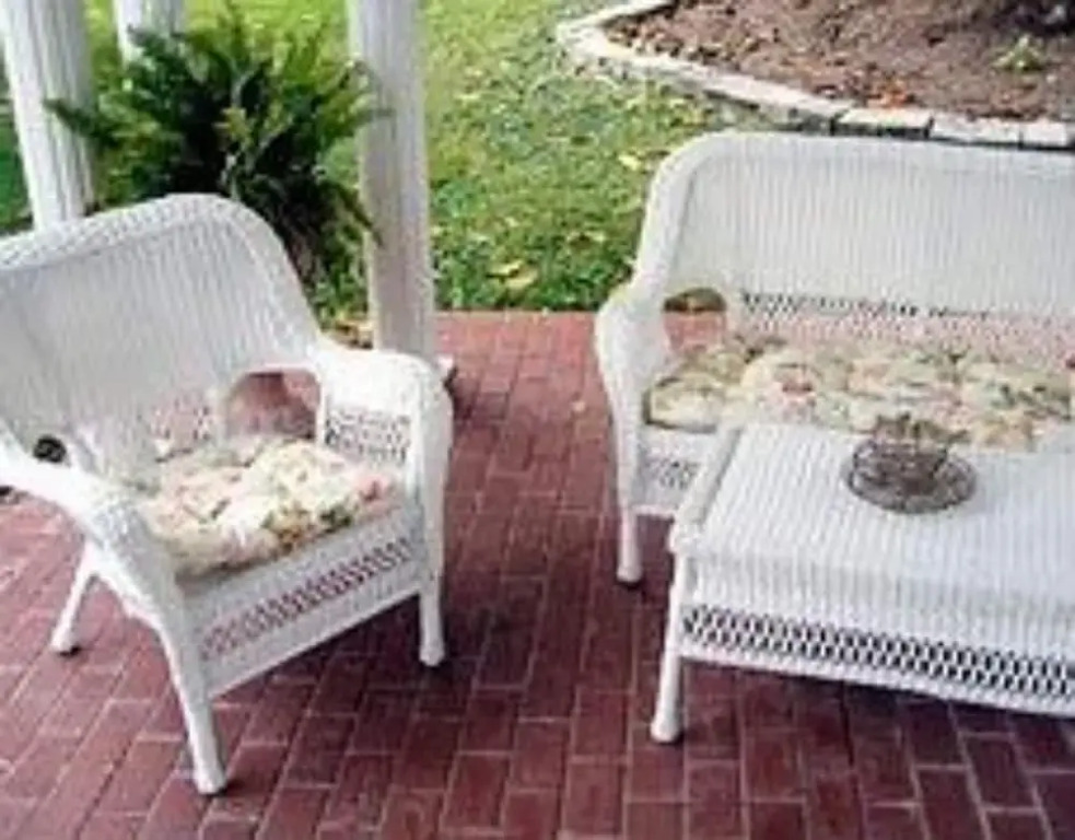 Bennett House Bed & Breakfast