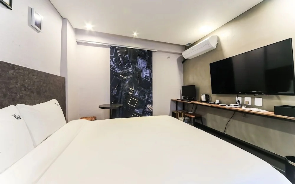 SoL Hotel