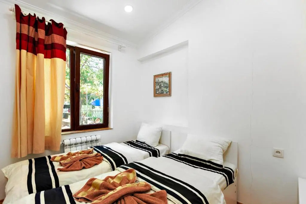 31 Toidze Apartment
