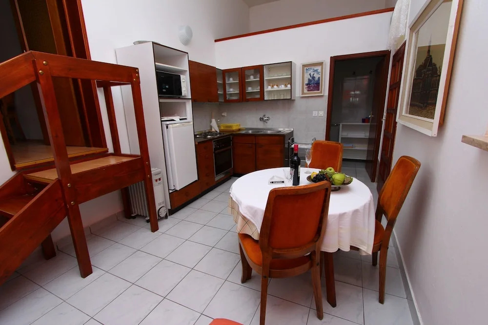 Apartments Goga