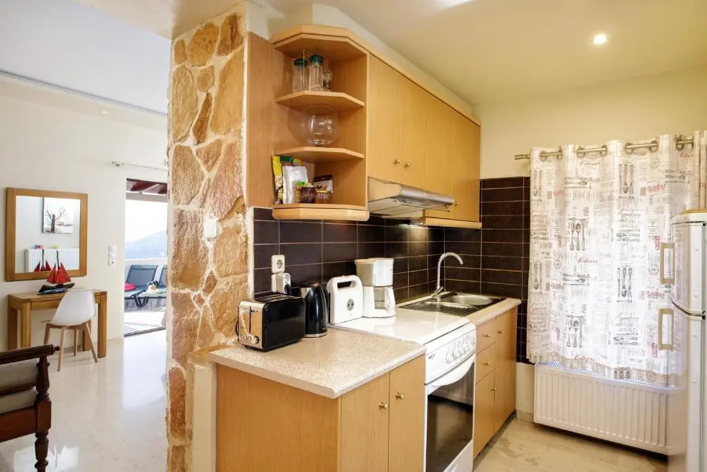 AnnaView Apartments & Suites