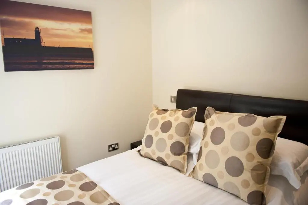 Harbourside Apartments with Private Parking