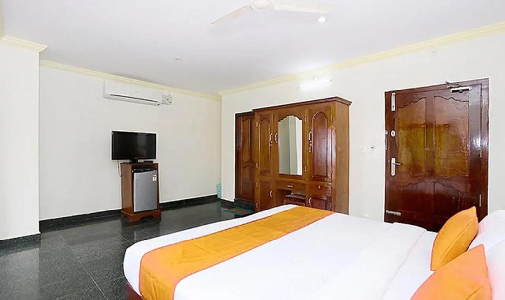 FabHotel Wateredge Beach Resort - 200m from Samudra Beach Park