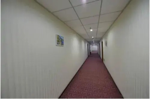 Zhongyuan Express Hotel