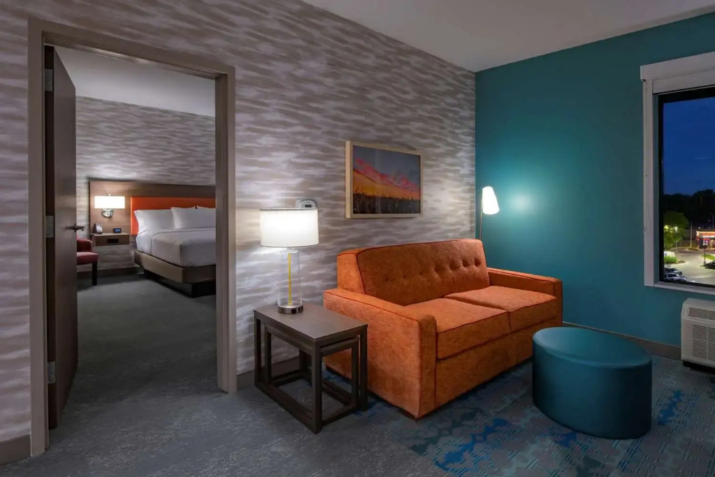 Home2 Suites by Hilton Omaha I-80 at 72nd Street, NE