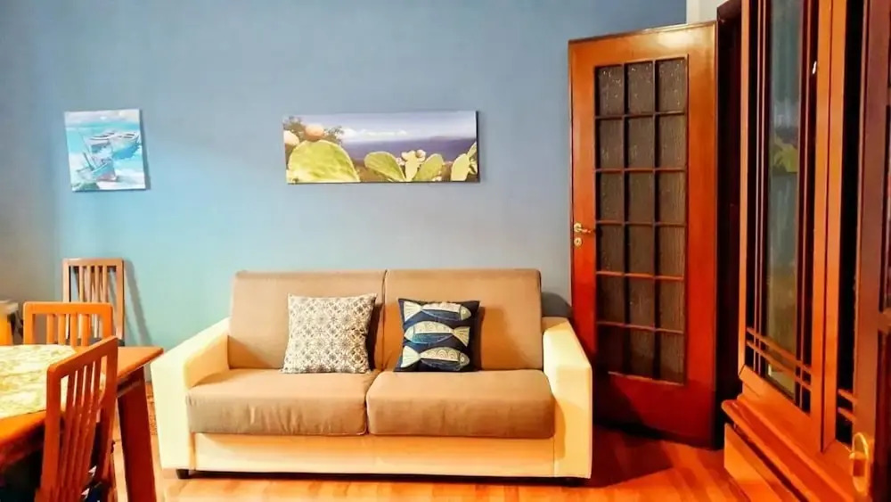 La Isla Bonita Holiday Apartment