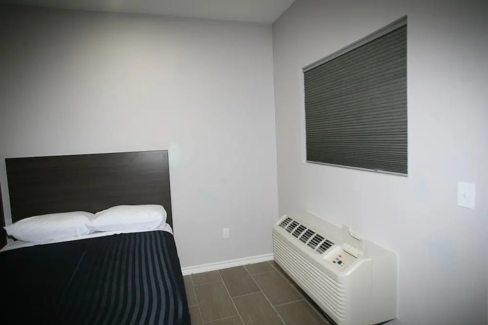 Edna Star Motel & Laundry