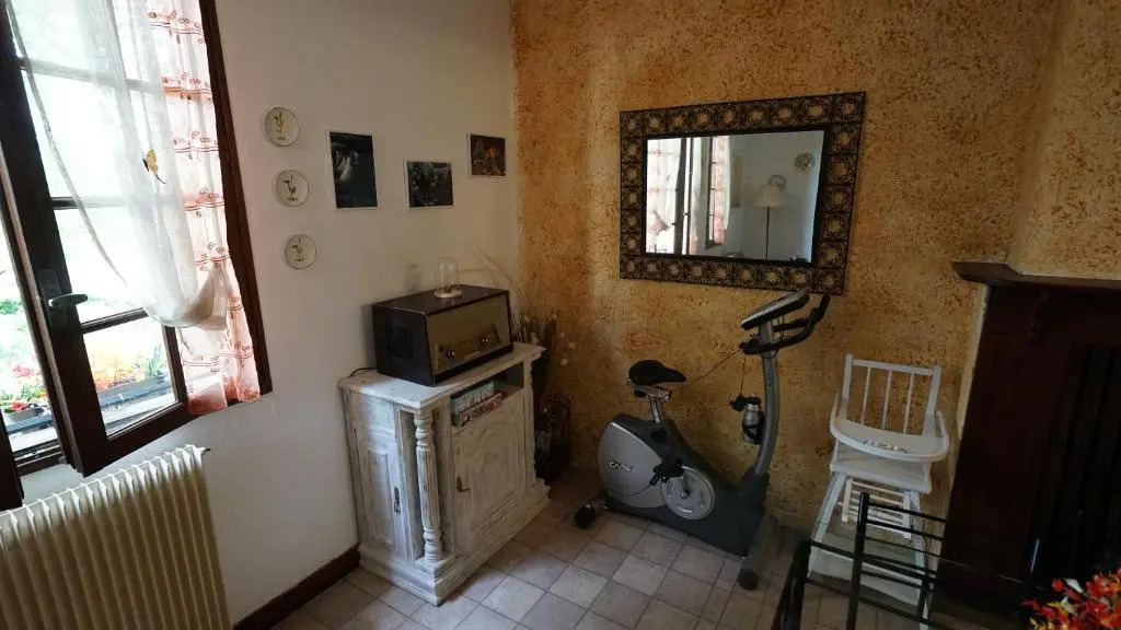 COEUR HISTORIQUE Appartement T3 dans bâtisse XVème