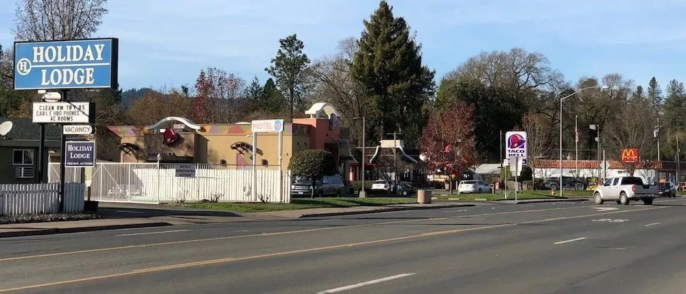 The Woodrose- NEWLY RENOVATED