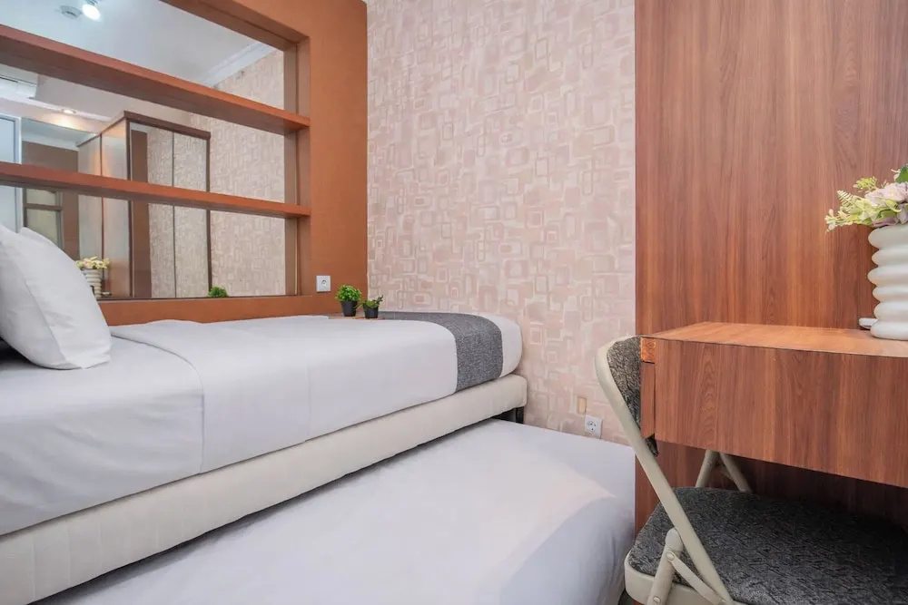 Comfortable And Homey 2Br At Apartment Green Bay Pluit