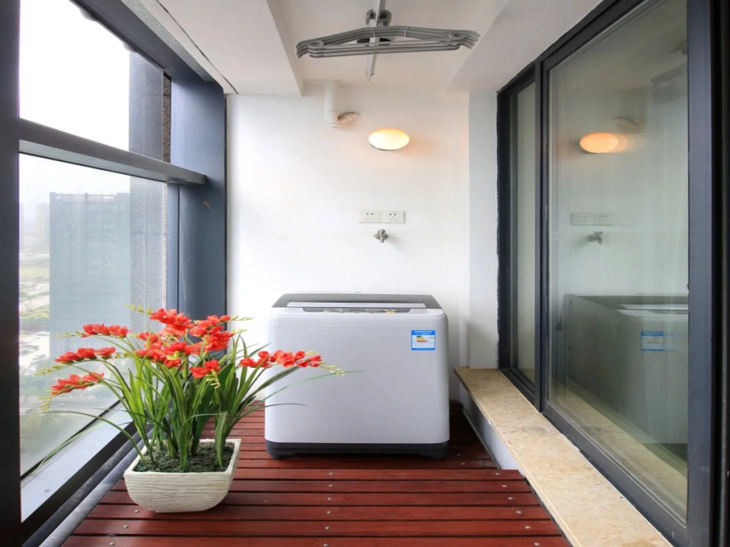 Hangzhou Huabin International Hotel Apartment