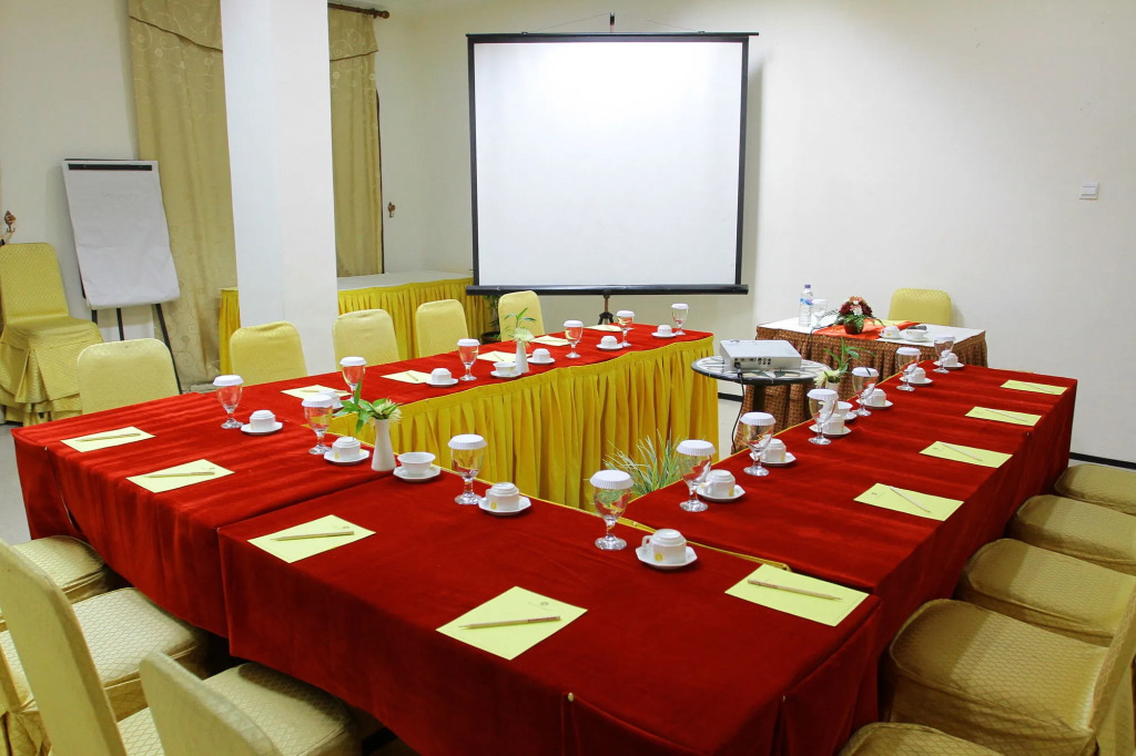 The Grand Palace Hotel Malang